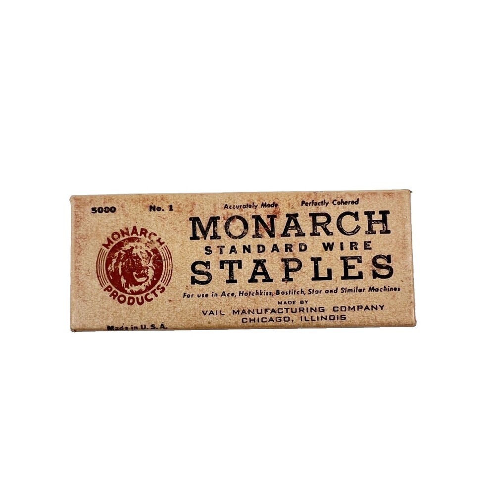 VINTAGE MONARCH STANDARD WIRE STAPLES BOX WITH STAPLES GREAT GRAPHICS VERY RARE